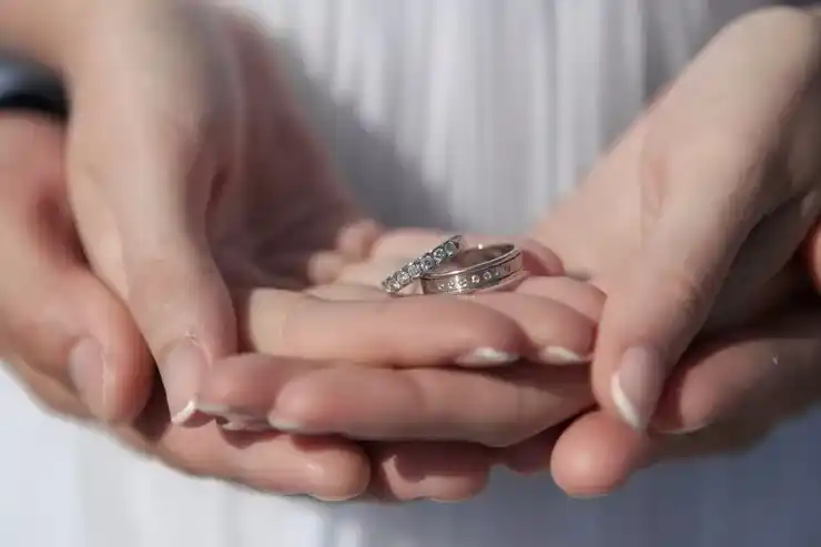 modelos-anillos-de-compromiso-de-oro2